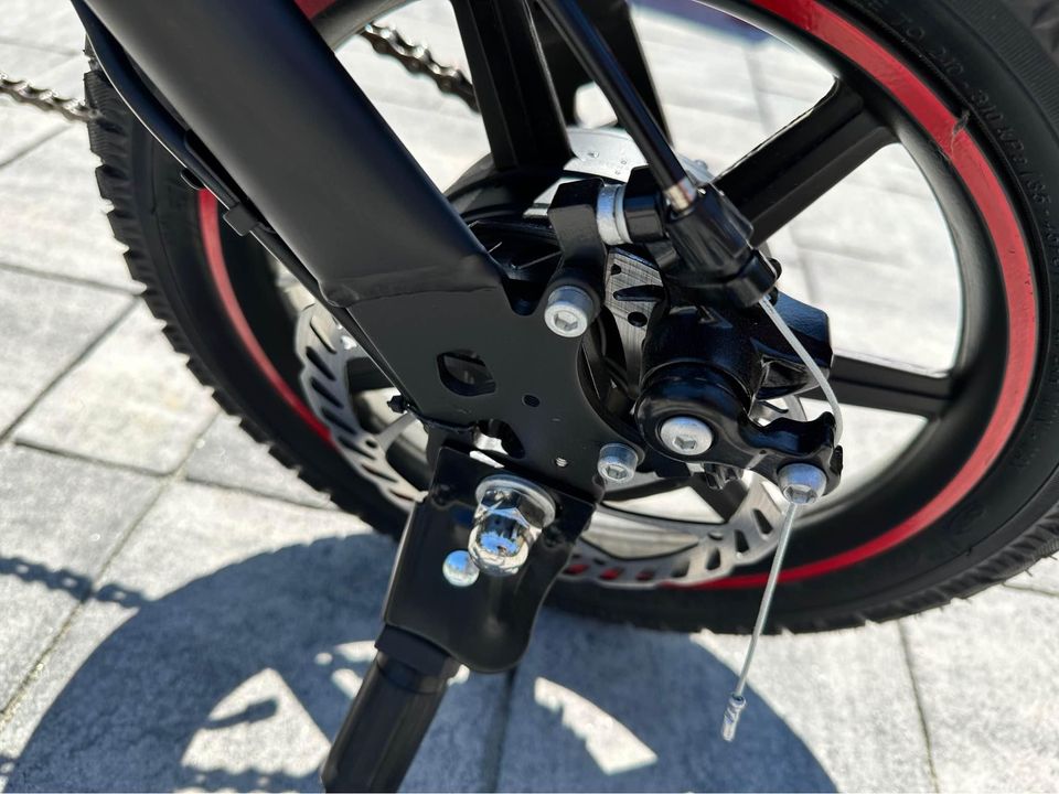 Bicicletta Elettrica Pieghevole, 14 pollici, E-Bike pedalata assistita e acceleratore.