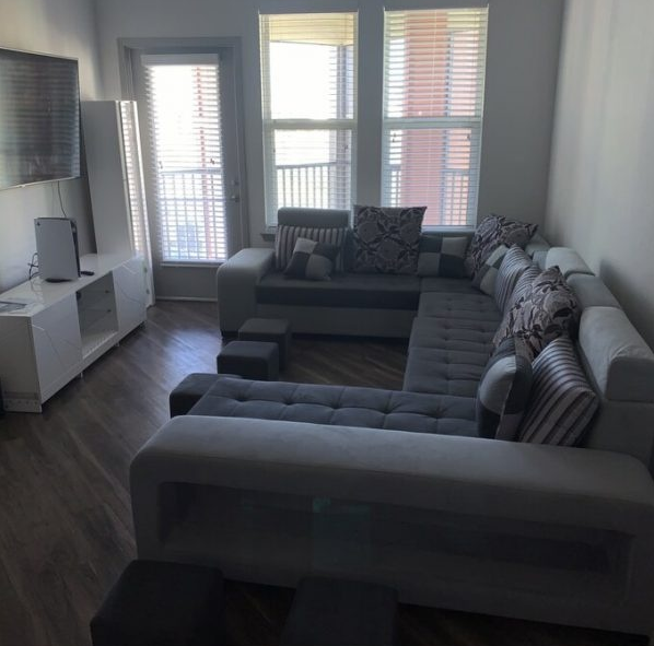 Alemanno 142″ Wide Microfiber/Microsuede Corner Sectional