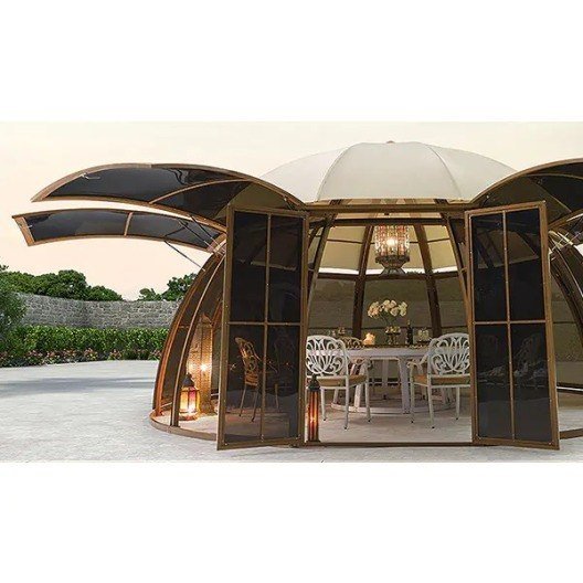 Outdoor solarium tents