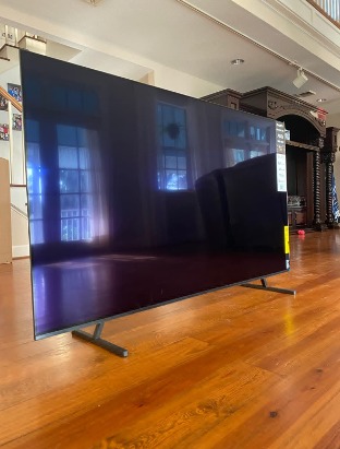 Sony x90j 65 inch TV Bravia XR full array LED 4K Ultra HD smart Google TV.