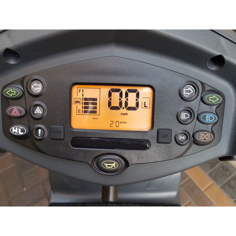 MOBILITY SCOOTER DRIVE ROYALE 4.ALL TERRAIN MOBILITY SCOOTER.WARRANTY.DELIVERY